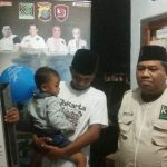 Suasana Haru, Saat KSJ Silaturrahmi dengan Suami dan Anak Almarhumah Rumini di Lumajang