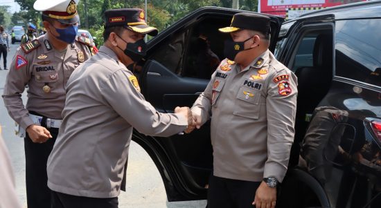 Kapolres Batubara Sambut Ketua Tim Supervisi Karo Jianstra Sopa Polri
