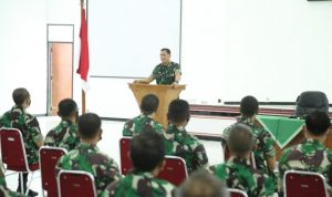 Awali Pelaksanaan Tugas di Tahun Baru, Danrem 071/Wijayakusuma Berikan Jam Komandan