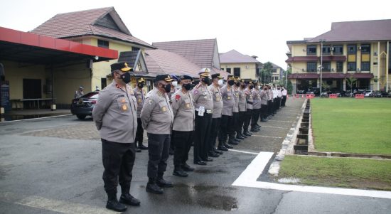 Berikut Arahan Apel Pagi Perdana Kapolda Kalbar Irjen Pol Suryanbodo Asmoro (V24/AL)