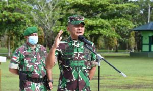 Brigjen TNI Bangun Nawoko Ucapkan Terima Kasih dan Apresiasi Kepada Prajurit Korem 174 Merauke Atas Kinerja di Tahun 2021 (V24/AL)