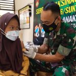 Sasaran vaksinasi dosis pertama jenis sinovac ini ditujukan kepada 141 anak yang digelar di SDN 03 Cemani dan 178 anak yang diselenggarakan di SDN 05 Cemani, Grogol, Sukoharjo. (V24/AL)