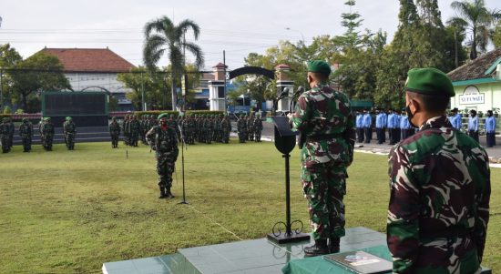 Diakhir amanatnya Kasad menekankan kepada seluruh prajurit agar terus meningkatkan keimanan dan ketakwaan kepada Tuhan yang maha esa sebagai landasan moral dalam setiap pelaksanaan tugas maupun dalam kehidupan bermasyarakat berbangsa dan bernegara (V24/AL)