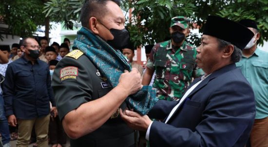 Kasad Ajak Santri Jadi Prajurit TNI AD (V24/AL)