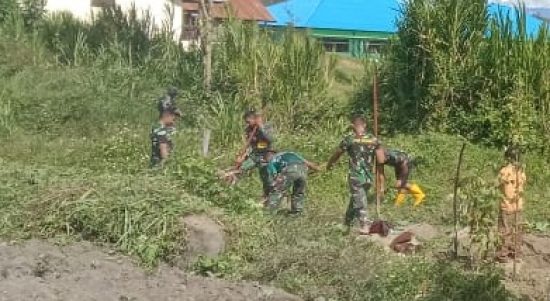 Kini Pesantren Al-Istiqomah Memiliki Kebun Sayur Berkat Kerjasama Satgas Kodim Yalimo Yonif RK 751/VJS (V24/AL)