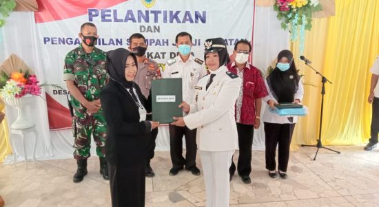 Danramil 11/Jenar Hadiri Pelantikan Perangkat Desa (V24/AL)
