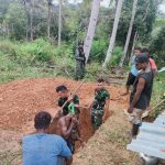 Meringankan Beban Warga, Satgas Pamtas Yonif 126/KC Bantu Proses Pemakaman (V24/AL)