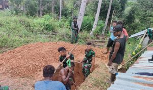 Meringankan Beban Warga, Satgas Pamtas Yonif 126/KC Bantu Proses Pemakaman (V24/AL)