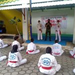 Jaga Kerukunan, Babinsa Banaran Memberikan Wawasan Kebangsaan Kepada Anggota Pencak Silat (V24/AL)
