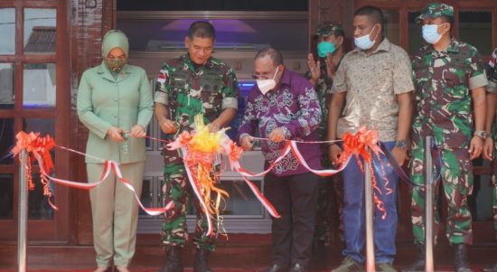 Korem 174 Merauke Kerjasama Dengan Univerisitas Musamus Merauke Membuat Mesin Penjernih Air Paling Murah, Kamis (03/02/22), (V24/AL)