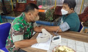 Gerai Vaksin Presisi Untuk Masyarakat Oleh Jajaran Polres Kukar, Selasa (22/02/2022), (V24/AL)