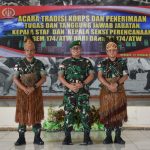 Danrem 174/ATW Merauke Sematkan Tanda Jabatan Kepada Kasrem dan Kasiren Yang Baru, Selasa (22/02/2022), (V24/AL)