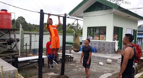 Bina Pemuda di Perbatasan, Satgas Pamtas Yonif 126/KC Berikan Pelatihan Gratis Kiat-Kiat Mendaftar TNI