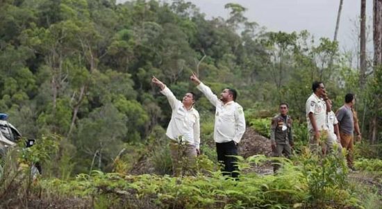 Bupati Survey Jalan Lagan – Pagindar, Bupati Berpesan!, Selasa (01/03/2022), (V24/AL)