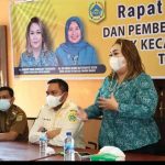 Ketua TP PKK Pakpak Bharat Kembali Mengunjungi Kecamatan Pagindar, Selasa (01/03/2022), (V24/AL)