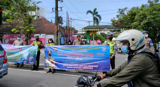 Direktorat Lalu Lintas Gelar Razia dan Himbauan, Senin (14/03/2022), (V24/M.anwar)