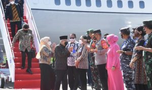 Pangdam IX/Udayana Menyambut Kedatangan Wakil Presiden, Senin (14/03/2022), (V24/AL)