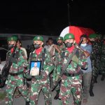 TNI Membawa Senapan Agar Upacara Berjalan Lancar, Senin (14/03/2022), (V24/M.anwar)