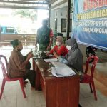 Babinsa Hadir dan Keluarga Mendapatkan Bantuan, Sabtu (19/03/2022), (V24/AL)