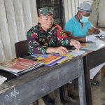 Satgas Melakukan Pendataan Kepada Masyarakat yang Mendapat Pengobatan, Selasa (21/03/2022), (V24/AL)