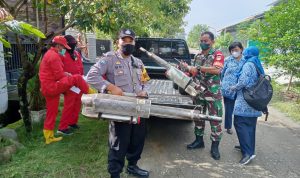 Mesin Asap yang Dibuat Untuk Mengajak Kawan Merokok, Selasa (22/03/2022), (V24/Amir)