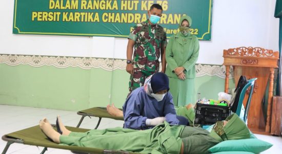 Rasa Sakit Ditahan Ibu Persit Demi Masyarakat yang Membutuhkan, Rabu (23/03/2022), (V24/Madli)