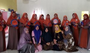 Gila! Emak-emak Juga Memiliki Bakat Seperti Anaknya, Rabu (23/03/2022), (V24/AL)