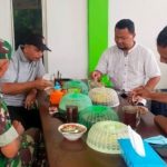 Makan Bersama Memang Nikmat Bersama Tokoh Masyarakat, Jumat (25/03/2022), (V24/AL)