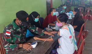 Satgas Laksanakan Vaksinasi di Dalam Ruangan, Minggu (27/03/2022), (V24/AL)