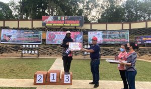 Briptu Juwairiyah Dwiningsih Mendapatkan Juara Tiga dan Membawa Pulang 1,5 Juta Uang, Senin (28/03/2022), (V24/AL)