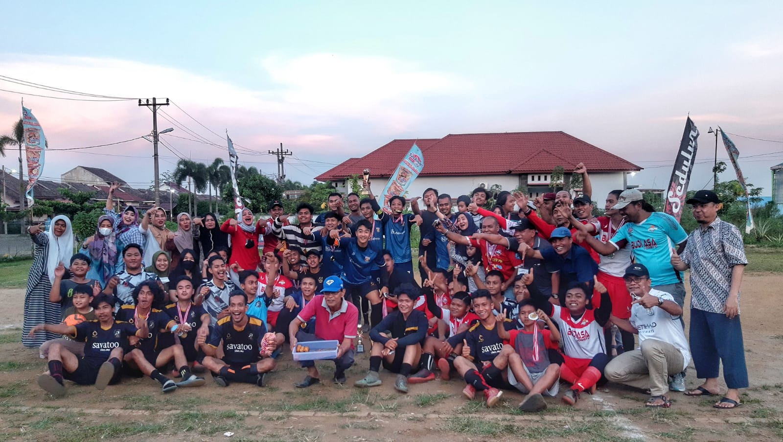 Anggota Ponus Football Club , Senin (28/03/2022), (V24/Jacky)