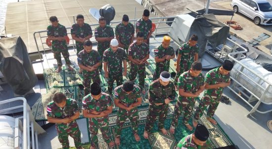 TNI Melaksanakan Shalat Gaib, Senin (28/03/2022), (V24/AL)