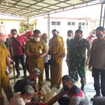 PT. Alam Jaya Persada Memberikan Stock Minyaknya Kepada Camat, Senin (28/03/2022), (V24/AL)