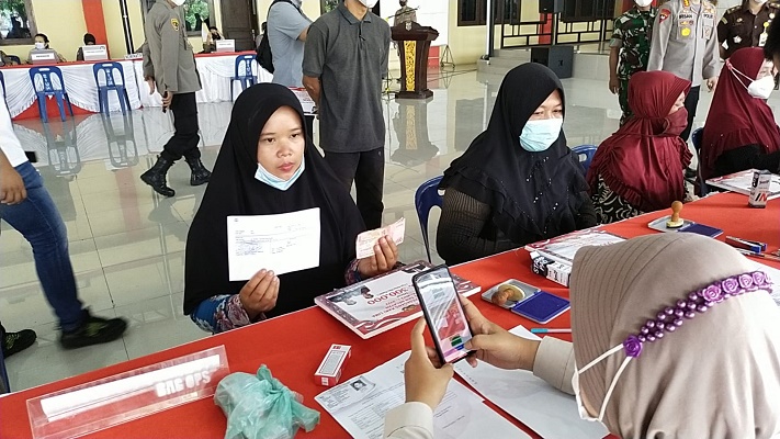 Polresta Deli Serdang Launching Pendistribusian Penyaluran BTPKLWN T.A 2022