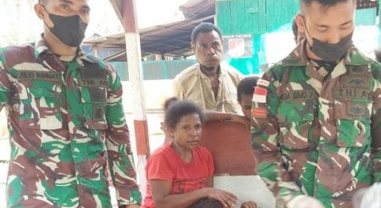 Satgas Siap Melayani Warga yang Sakit, Senin (04/04/2022), (V24/AL)