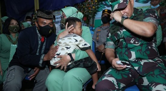 Kasad Jenderal TNI Berduka Cita Atas Tragedi KKB, Senin (04/04/2022), (V24/AL)