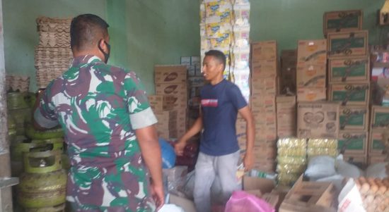 Babinsa Mencegah Kecurangan Penjual LPG, Selasa (05/04/2022), (V24/AL)