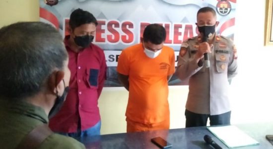 Polsek Menangkap Pelaku yang Berbuat Keji, Rabu (06/04/2022), (V24/Dedi)