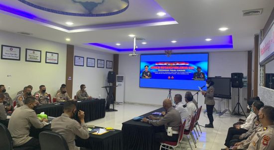Rapat Berjalan Lancar di Dalam Ruangan, Kamis (06/04/22), (V24/AL)