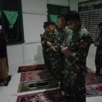Satgas Melaksanakan Ibadah di Bulan Ramadhan, Kamis (07/04/2022), (V24/AL) Satgas Melaksanakan Ibadah di Bulan Ramadhan, Kamis (07/04/2022), (V24/AL)