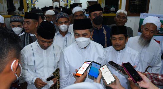 Gubernur Riau Berkeliling di Bulan Ramadhan, Jumat (08/04/2022), (Foto: V24/AL)