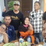 Ikatan Alumni Patriot Sedang Berkumpul dan Selfie, Minggu (10/04/2022), (Foto: V24/AL)