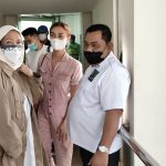 Kedatangan Ratna Sarumpaet ke Medan yang Sering Disebut Sebagai Aktivis HAM, Minggu (17/04/2022), (Foto: V24/Jacky)