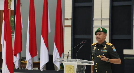 Sertijab Dipimpin Langsung Oleh Pangdam XII/Tpr, Mayjen TNI Sulaiman Agusto,, Selasa (19/04/2022), (Foto: V24/Dedi)