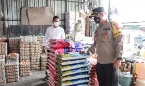 Stok Minyak Goreng Kemasan di Kabupaten Kutai Kartanegara Masih Tersedia dengan Terbatas, Kamis (21/04/2022), (Foto: V24/AL)