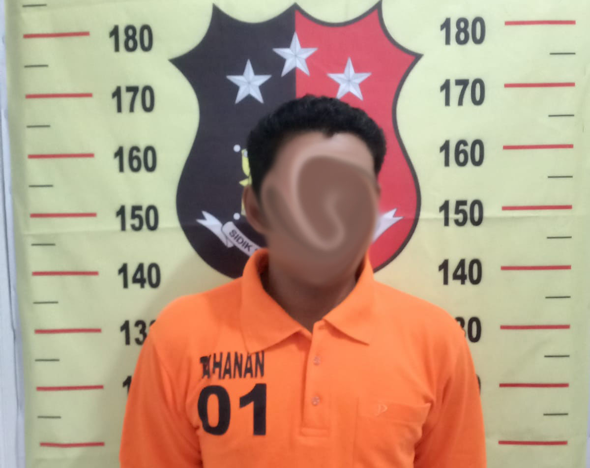 Dari Penggeledahan Ditemukan Barang Bukti Berupa 2 (Dua) Paket Narkotika Jenis Shabu, Selasa (19/04/2022), (Foto: V24/AL)