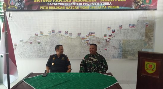 Kedatangan KPPBC TMP C ke Pos Kotis Satgas Dalam Rangka Silahturahmi, Kamis (20/04/2022), (Foto: V24/AL)