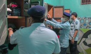 Hayolah! Razia Sedang Beraksi dan Para Lapas Harus Tertip Bos! Kamis (21/04/2022), (Foto: V24/AL)