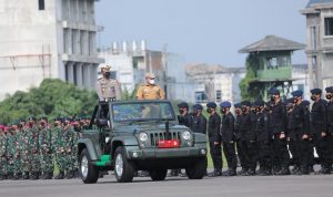 Apel Gelar Pasukani Langsung Dipimpin Oleh Kapolda Sumatera Utara Edy Rahmayadi, Sabtu (22/04/2022), (Foto: V24/M.anwar) Apel Gelar Pasukani Langsung Dipimpin Oleh Kapolda Sumatera Utara Edy Rahmayadi, Sabtu (22/04/2022), (Foto: V24/M.anwar)