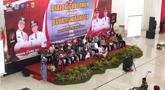 Kolonel Inf Yudha Airlangga, S.E., Menghadiri Dialog Gubernur Jawa Tengah, Jumat (22/04/2022), (Foto: V24/Romeo)